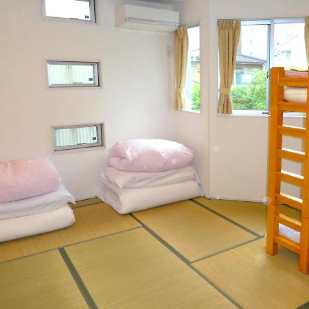 Guest House Ochakare Kanazawa Exterior photo